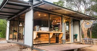 ร้านกาแฟน็อคดาวน์ สกลนคร — ภาพรวมและเหตุผลที่ควรมาลอง: ประวัติร้าน แนวคิด คอนเซ็ปต์ จุดเด่นที่ต่างจากร้านอื่นในสกลนคร