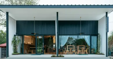 ร้านกาแฟน็อคดาวน์ หนองบัวลำภู: รีวิวเต็มรูปแบบ ตั้งแต่บรรยากาศ เมนูยอดนิยม ไปจนถึงการเดินทางและแนะนำเทคนิคเช็คอิน
